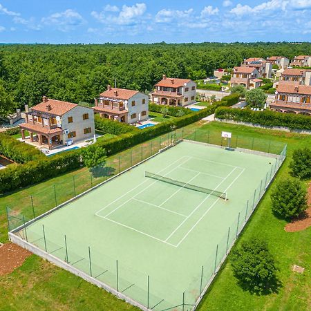 Villa Sonne In Paradis Butkovici  Экстерьер фото